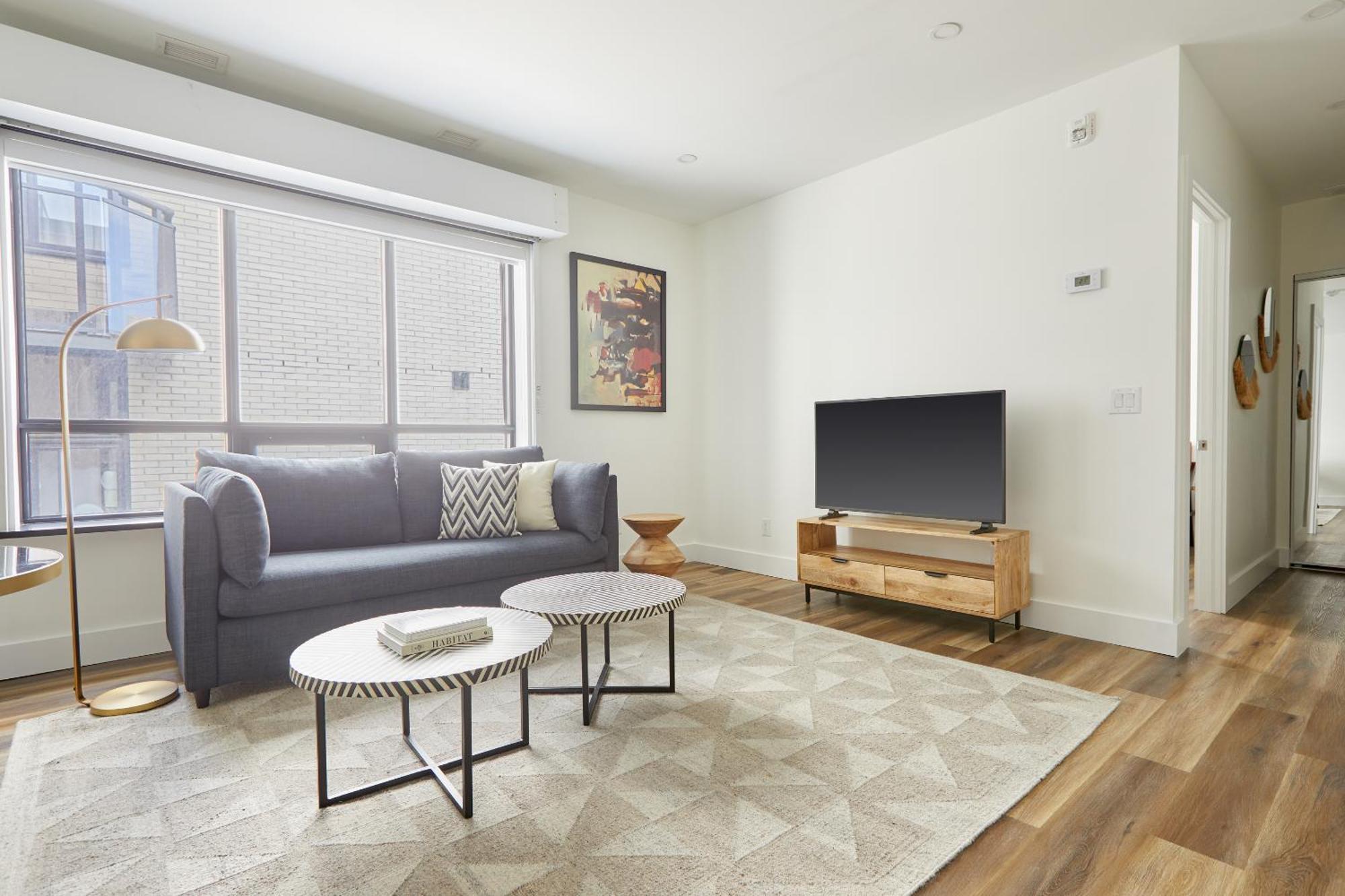 Sonder The Elm Hotel Toronto Exterior photo